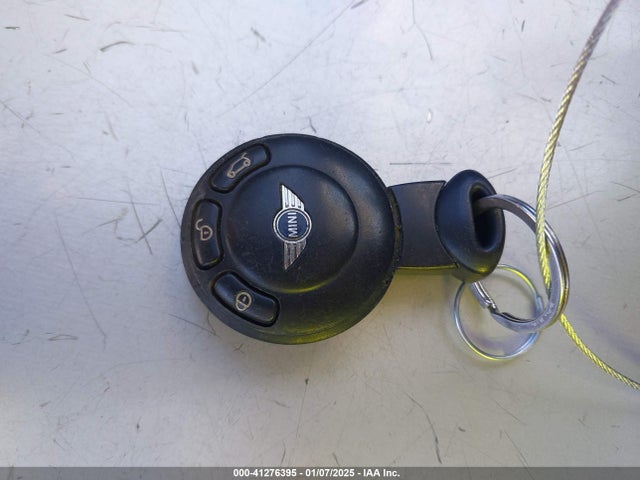 2009 MINI COOPER CLUBMAN WMWML33579TX35875 Photo 10