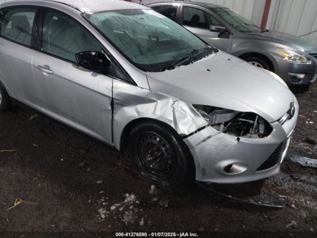 1FADP3F22EL369252 Ford FOCUS SE