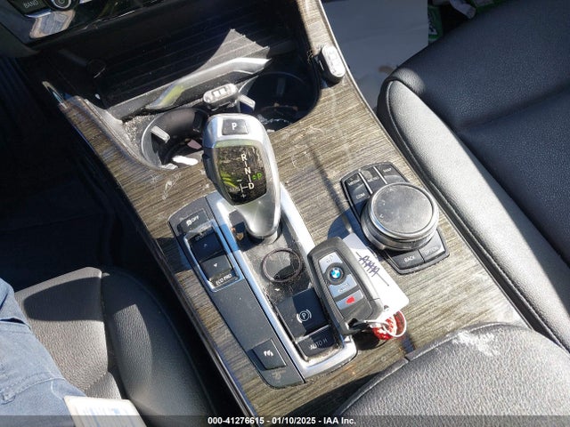 5UXWZ7C59H0U44830 BMW X3 Sdrive28i