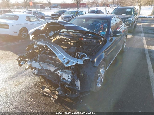 55SWF4JB8JU251768 Mercedes-Benz C 300