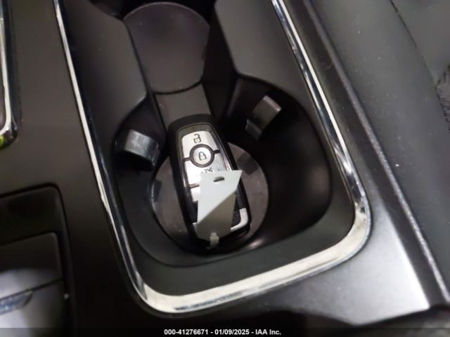 3FA6P0LU2JR230022 Ford Fusion Hybrid Se
