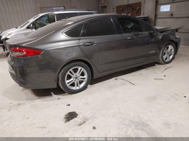 3FA6P0LU2JR230022 Ford Fusion Hybrid Se