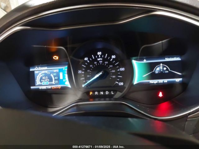 3FA6P0LU2JR230022 Ford Fusion Hybrid Se
