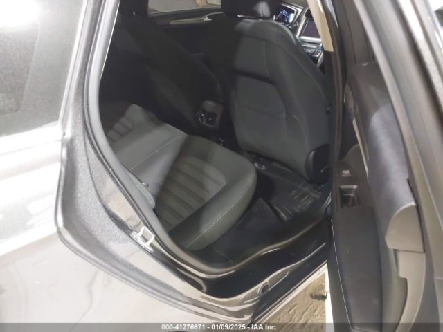 3FA6P0LU2JR230022 Ford Fusion Hybrid Se
