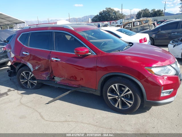 Nissan ROGUE SV 2019 5N1AT2MTXKC732449 Image 13