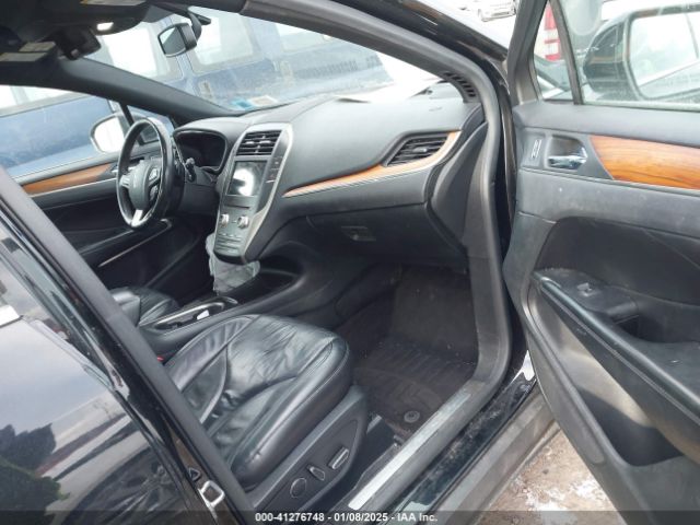 5LMCJ2D93HUL44482 Lincoln MKC SELECT