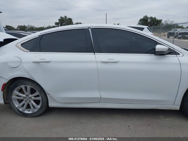Chrysler 200 Limited 2015 1C3CCCAB4FN682015 Image 13