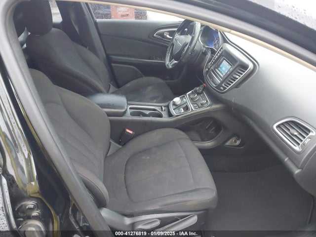 Chrysler 200 Limited 2015 1C3CCCAB9FN674637 Image 5