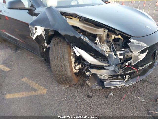 2023 TESLA MODEL 3 5YJ3E1EA4PF669373 Photo 5