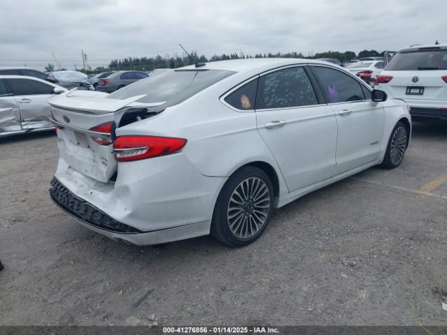 3FA6P0RU1JR206365 Ford Fusion Hybrid Titanium