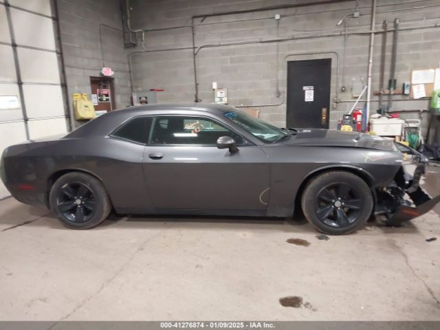 2C3CDZAG7GH236415 Dodge Challenger Sxt