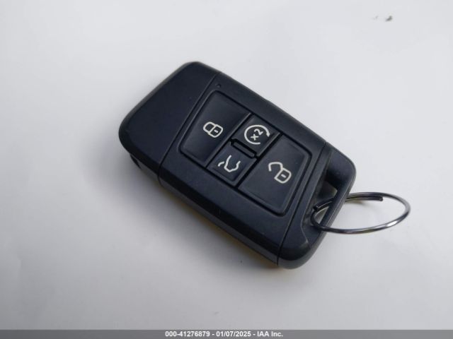 3VV8B7AX9PM086225 Volkswagen tsi