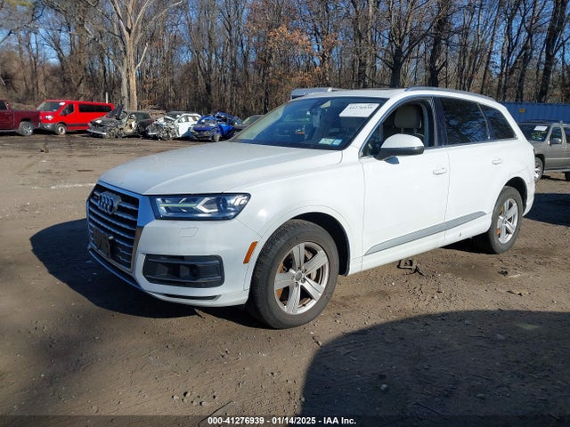 2018 AUDI Q7 WA1LHAF78JD031887 Photo 1