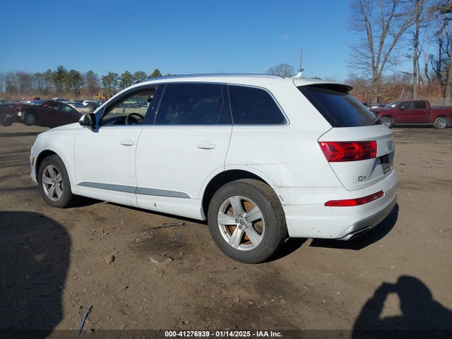 2018 AUDI Q7 WA1LHAF78JD031887 Photo 2