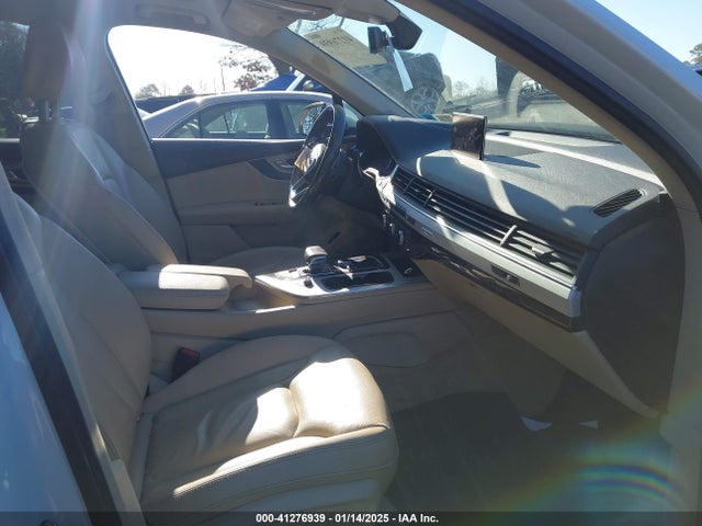 2018 AUDI Q7 WA1LHAF78JD031887 Photo 4