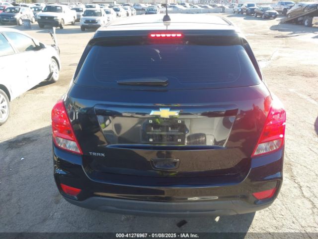 3GNCJKSB3HL281429 Chevrolet TRAX LS