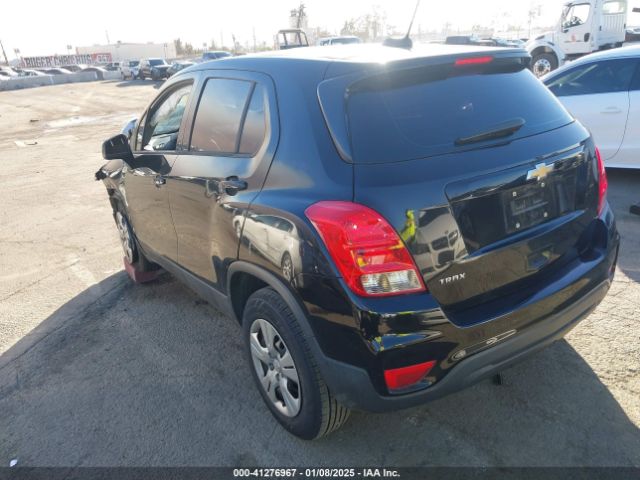 3GNCJKSB3HL281429 Chevrolet TRAX LS