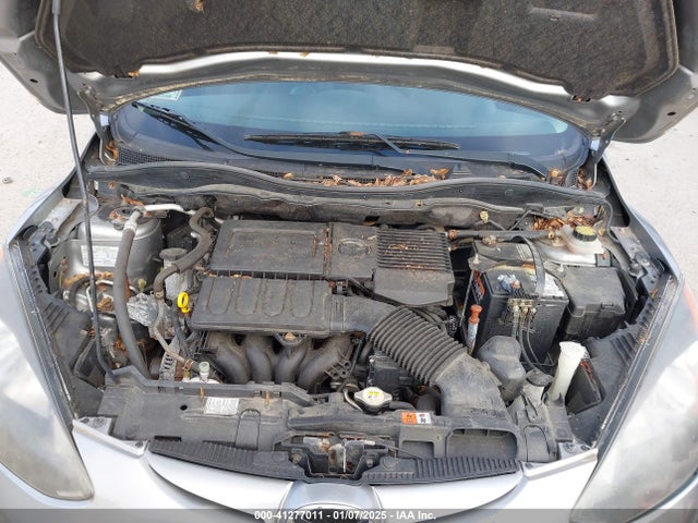 JM1DE1KZ5E0182726 Mazda Mazda2 Sport