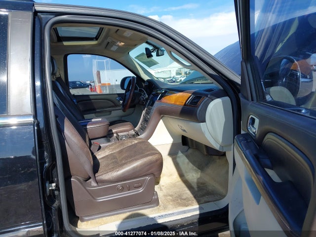 2010 CADILLAC ESCALADE 1GYUKDEFXAR185214 Photo 4
