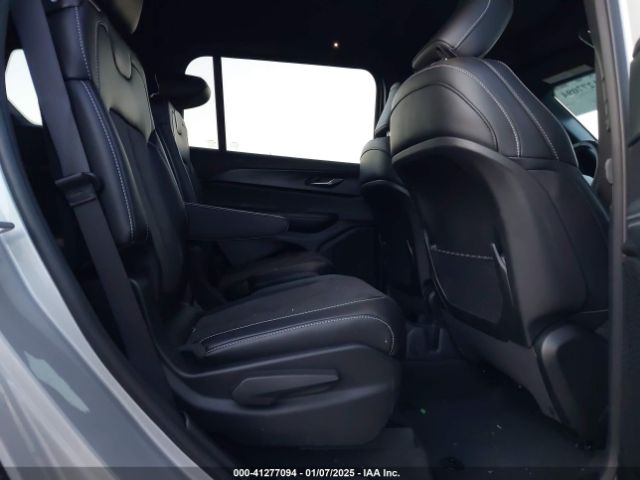 1C4RJJAG9R8612184 Jeep Grand Cherokee L Altitude X 4x2
