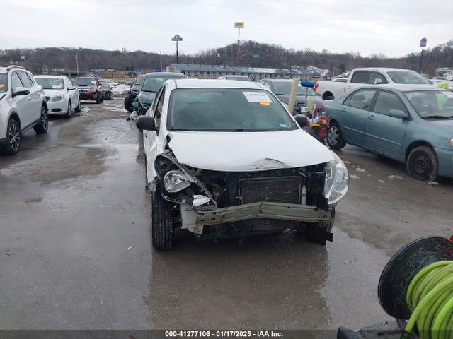 Nissan Versa 1.6 S 2015 3N1CN7AP6FL887668 Image 12
