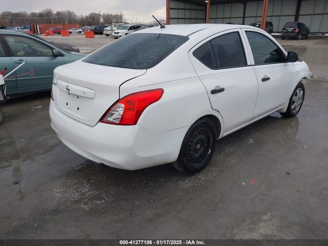 Nissan Versa 1.6 S 2015 3N1CN7AP6FL887668 Image 4