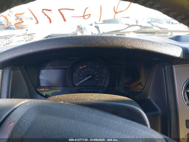 1FMJU1HT2HEA31922 Ford Expedition Xlt