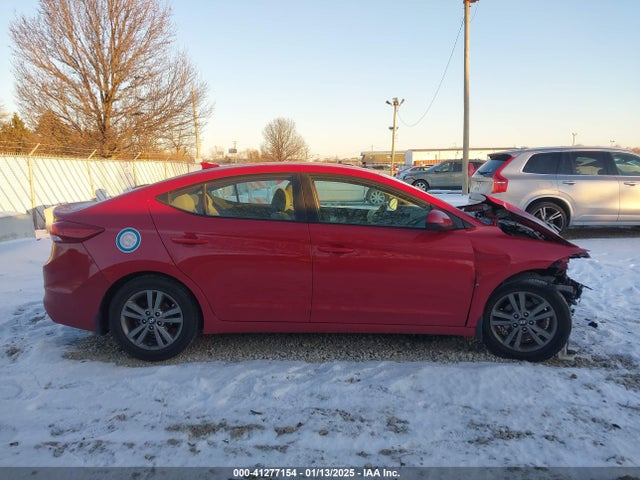 Hyundai ELANTRA SEL 2018 5NPD84LF8JH359120 Image 14