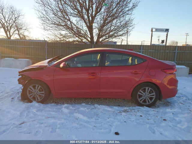 Hyundai ELANTRA SEL 2018 5NPD84LF8JH359120 Image 15