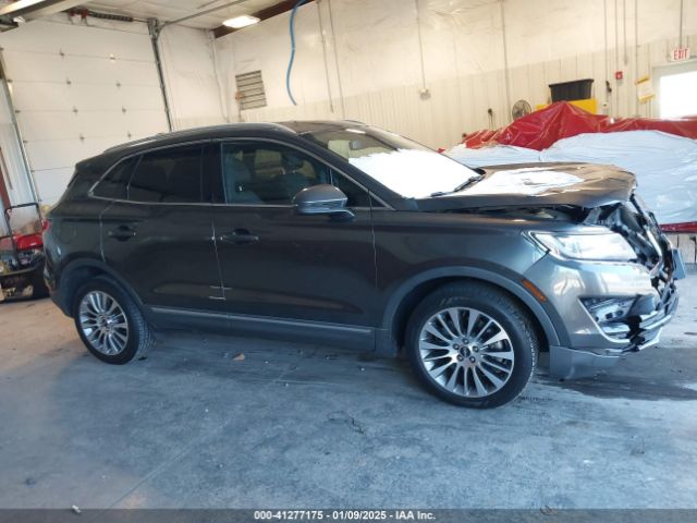 5LMCJ3D90HUL27256 Lincoln Mkc Reserve