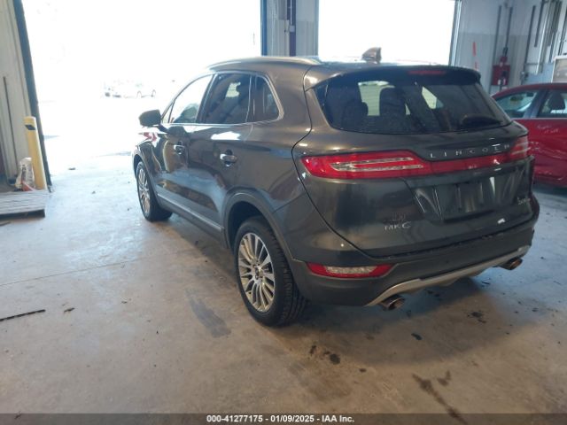 5LMCJ3D90HUL27256 Lincoln Mkc Reserve
