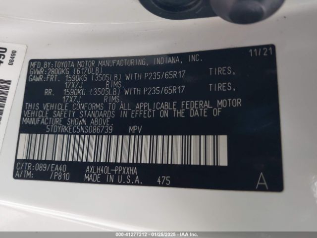 5TDYRKEC5NS086739 Toyota SIENNA XLE