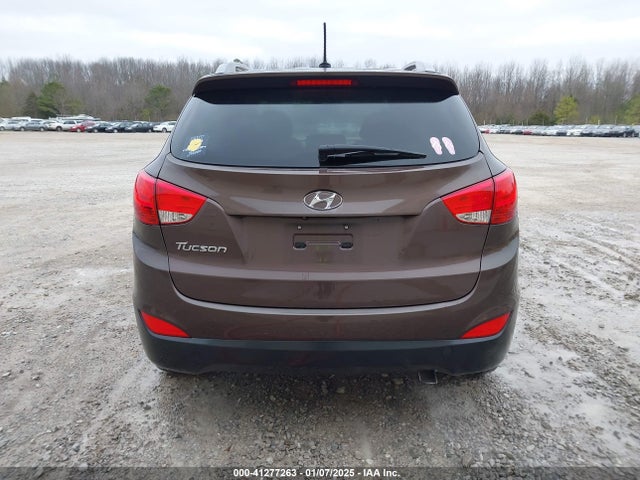 Hyundai TUCSON SE 2015 KM8JU3AG4FU952115 Image 16