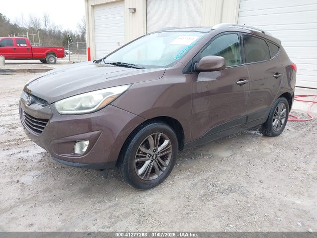 Hyundai TUCSON SE 2015 KM8JU3AG4FU952115 Image 2