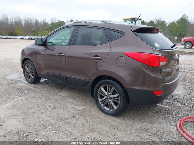 Hyundai TUCSON SE 2015 KM8JU3AG4FU952115 Image 3