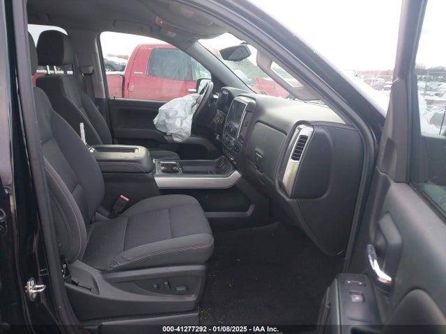 1GCVKREC1JZ349561 Chevrolet Silverado 1500 2lt