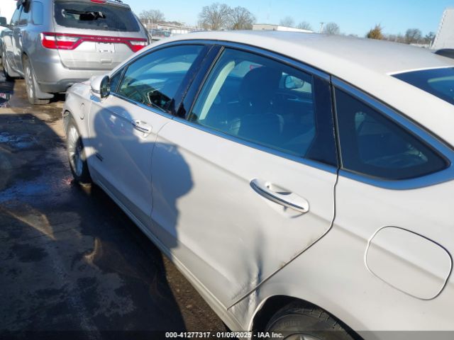 3FA6P0SUXER255984 Ford Fusion Energi Titanium