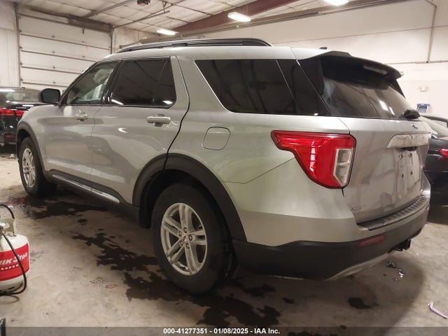 Ford EXPLORER XLT 2023 1FMSK8DH4PGA08052 Image 3