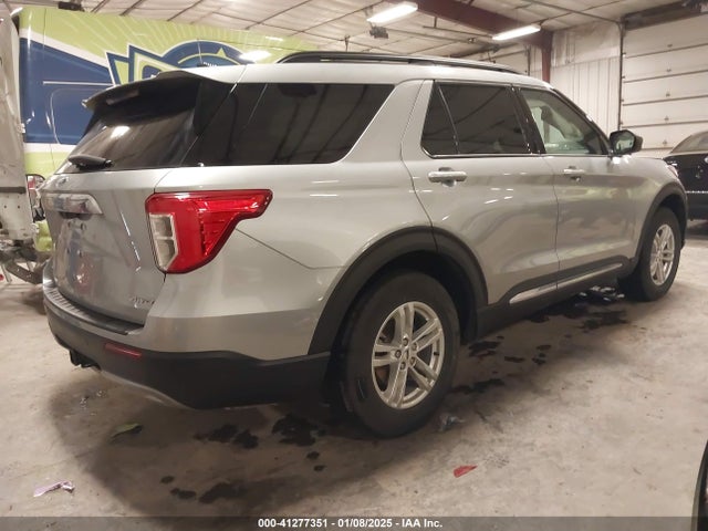 Ford EXPLORER XLT 2023 1FMSK8DH4PGA08052 Image 4