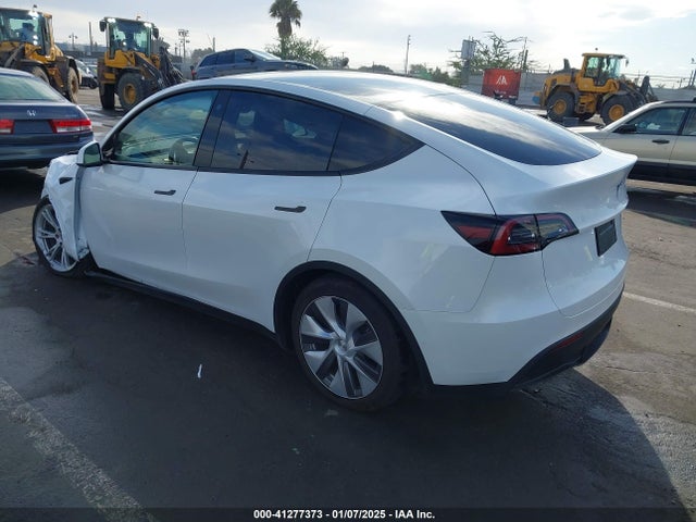 2022 TESLA MODEL Y 7SAYGDEE0NA021305 Photo 2