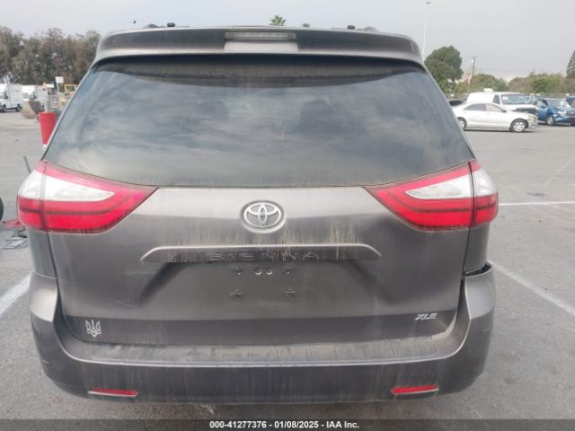5TDYZ3DC5HS865344 Toyota Sienna Xle 8 Passenger