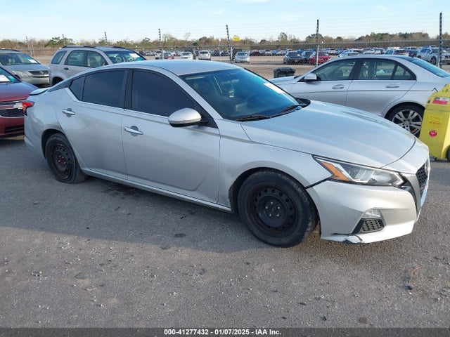 1N4BL4BV4KC151138 Nissan 2019
