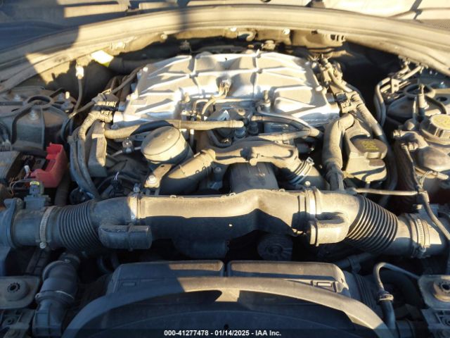 2018 JAGUAR F-PACE SADCM2FV0JA284617 Photo 9