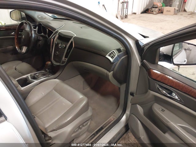 2010 CADILLAC SRX 3GYFNDEY0AS500777 Photo 4