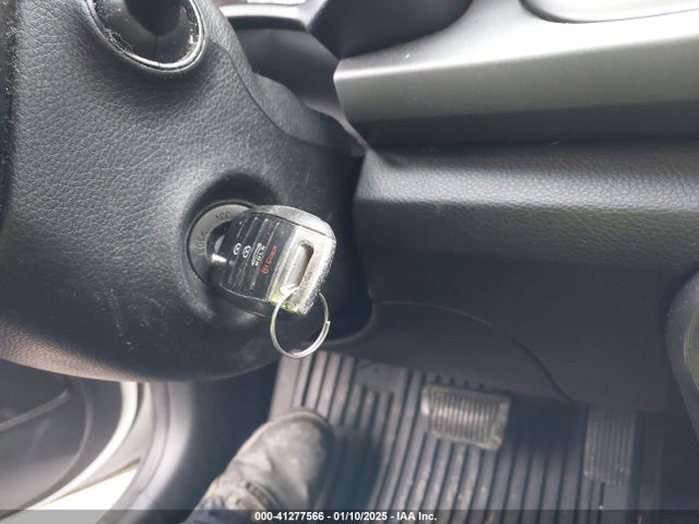 KIA RIO S 2018 3KPA24AB2JE097720 Image 11