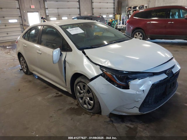 Toyota COROLLA LE 2020 5YFEPRAE3LP088293 Image 1