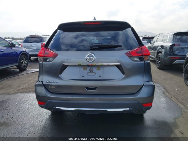 Aukcja sprzedaży 2017 Nissan Rogue S, vin: KNMAT2MT9HP532782, numer aukcji: 41277668