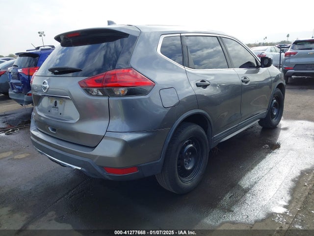 Aukcja sprzedaży 2017 Nissan Rogue S, vin: KNMAT2MT9HP532782, numer aukcji: 41277668