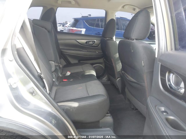 Aukcja sprzedaży 2017 Nissan Rogue S, vin: KNMAT2MT9HP532782, numer aukcji: 41277668