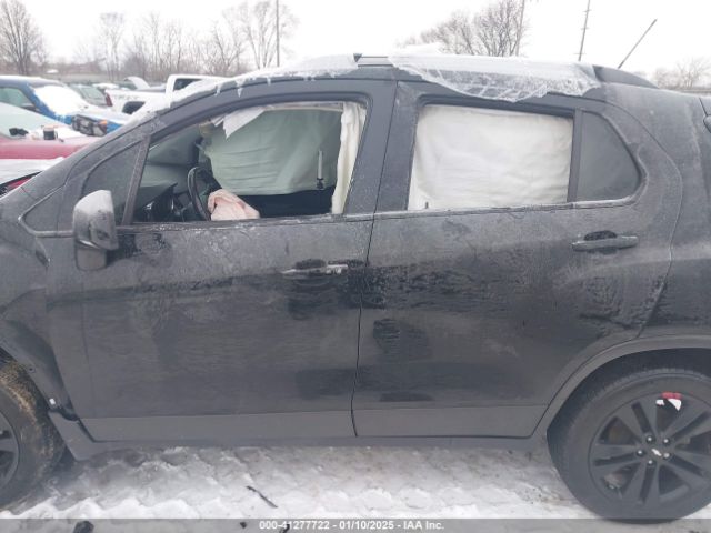 3GNCJPSB9LL223945 Chevrolet Trax Awd Lt
